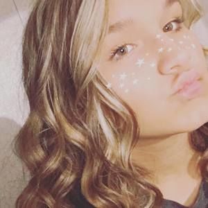 Meet your Posher, Mckenzie